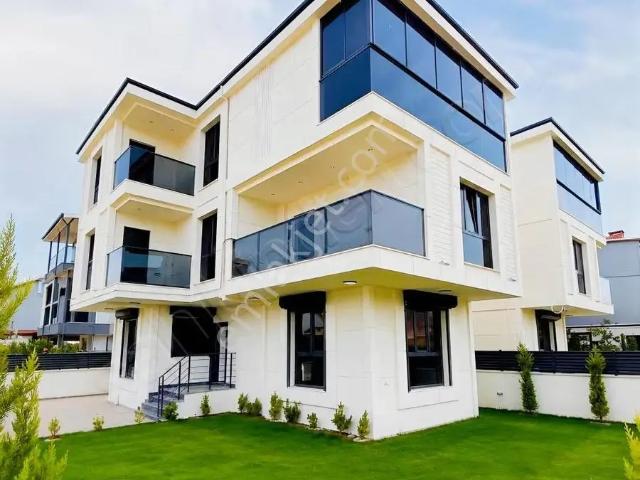 Marmaraereğlisi, Tekirdağ içerisinde satılık Villa