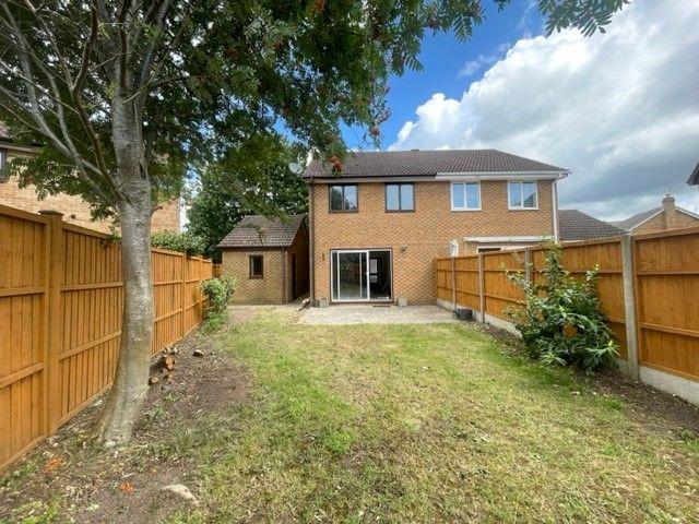 Apartment for rent in Alder Hills, Poole