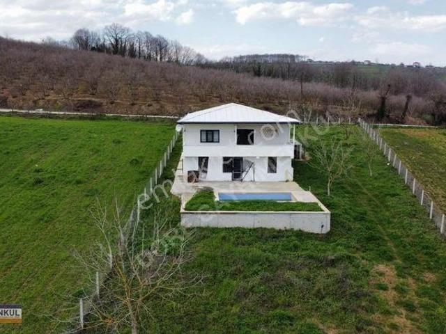 Meşeli Mahallesi, Serdivan içerisinde satılık Villa
