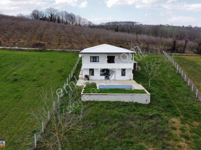 Serdivan, Sakarya içerisinde satılık Villa
