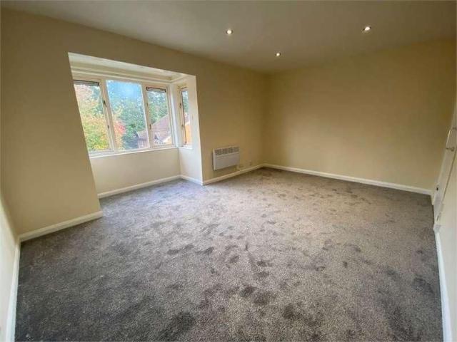 Studio for rent in Slough
