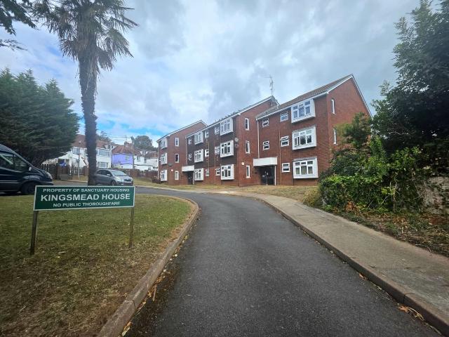 Apartment for rent in Oldway, Paignton