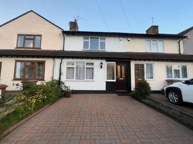 House for rent in Highams Park, Greater London
