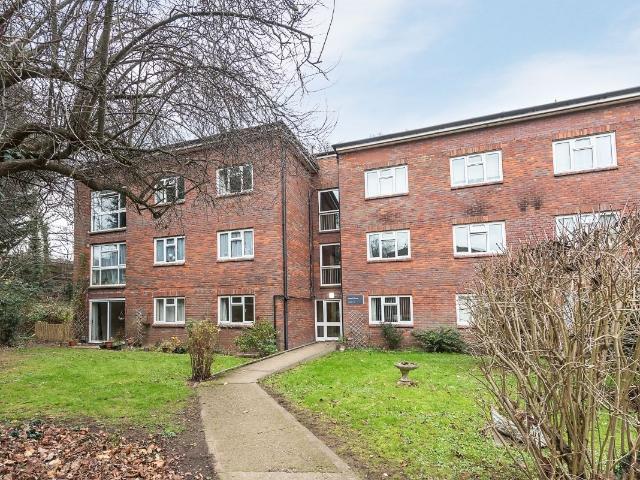 Apartment for rent in Batchworth