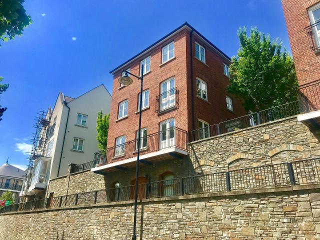 Studio for rent in Coedffranc, Llandarcy