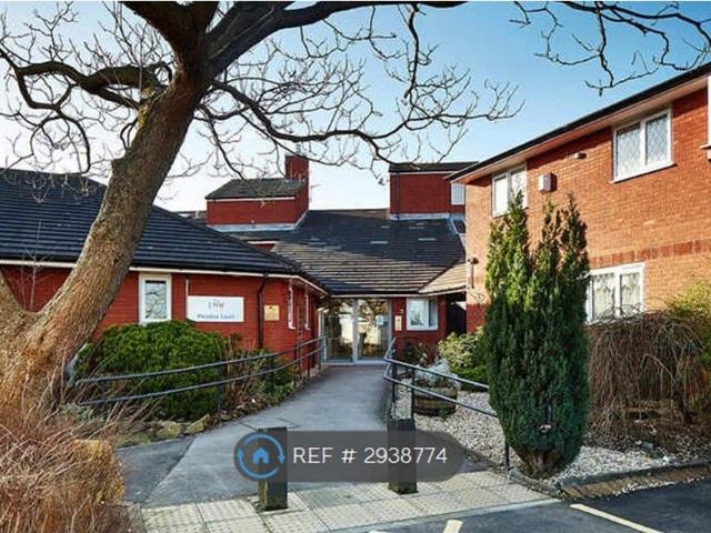 Apartment for rent in Calderstones