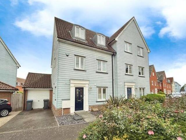 House for sale in Key Street, Suffolk