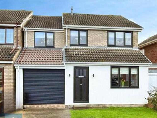 House for sale in Shafton, South Yorkshire