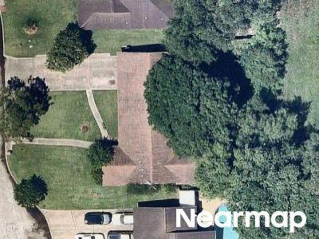 House for sale in Dickinson, Galveston County