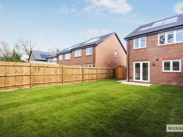 House for rent in Spon End, West Midlands