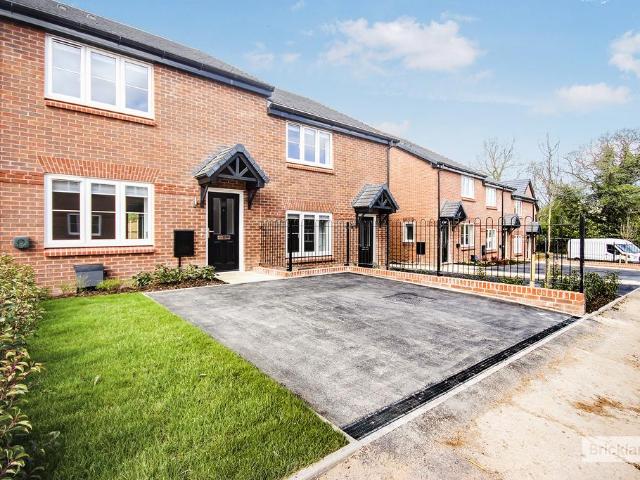 House for rent in Tile Hill, West Midlands