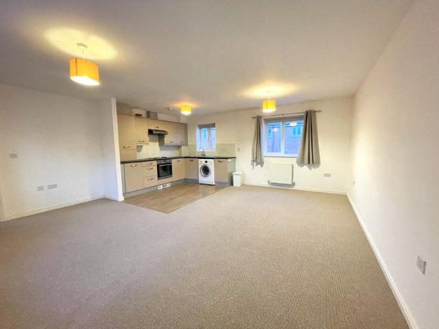 Apartment for rent in Budlake, Devon