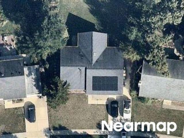 House for sale in Streamwood, Illinois