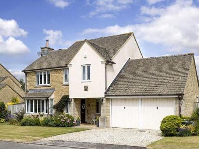 House for sale in Broadway, Wychavon