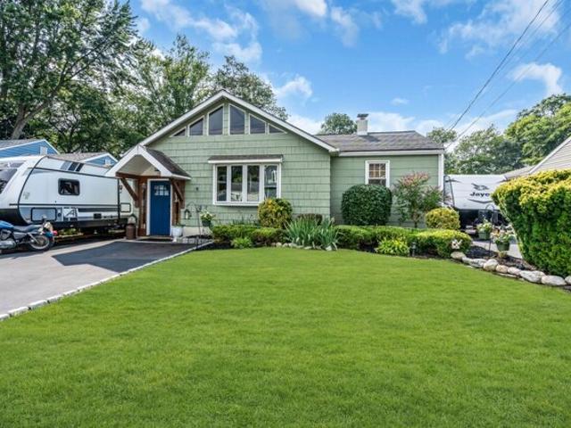 House for sale in Monmouth, New Jersey