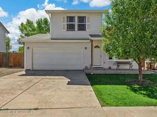 House for rent in Clifton