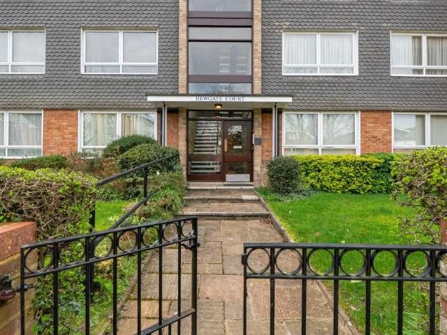 Apartment for rent in Henley-on-Thames, Berrick Salome