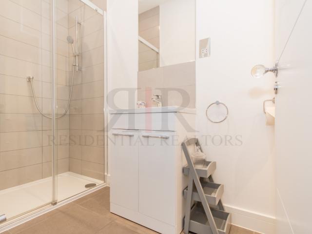 Apartment for rent in Oval, Greater London