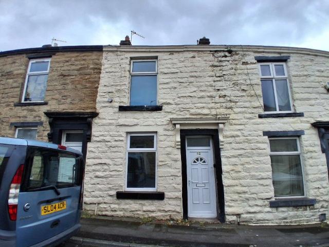 House for rent in Milnshaw, Backburn