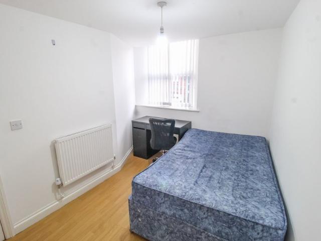 Room for rent in Pontypridd, Wales