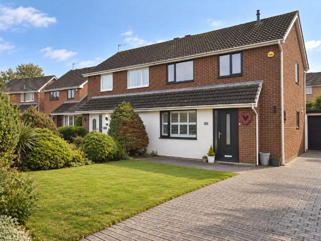 House for rent in Low Moor, Ribble Valley