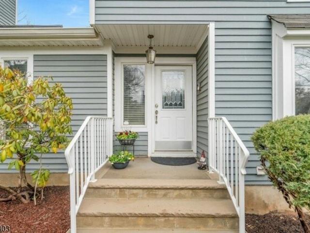 House for sale in Berkeley Heights, New Jersey