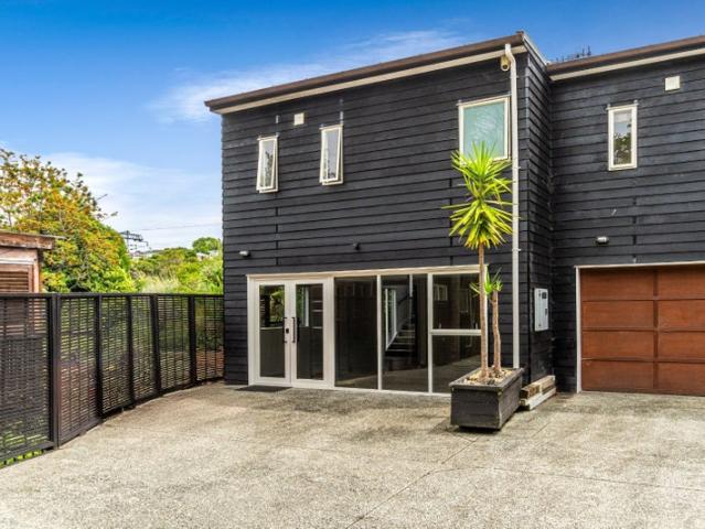 House for rent in Hillersden, Oroua County