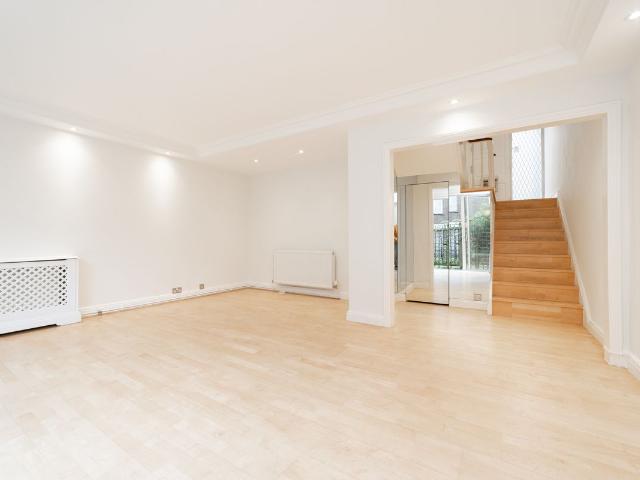 House for rent in Chalk Farm, Primrose Hill