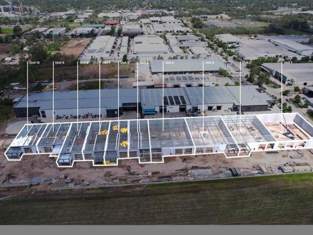Warehouse for rent in Toombul, Queensland