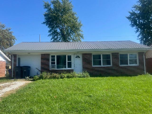 House for sale in Cedar Crest, Kokomo