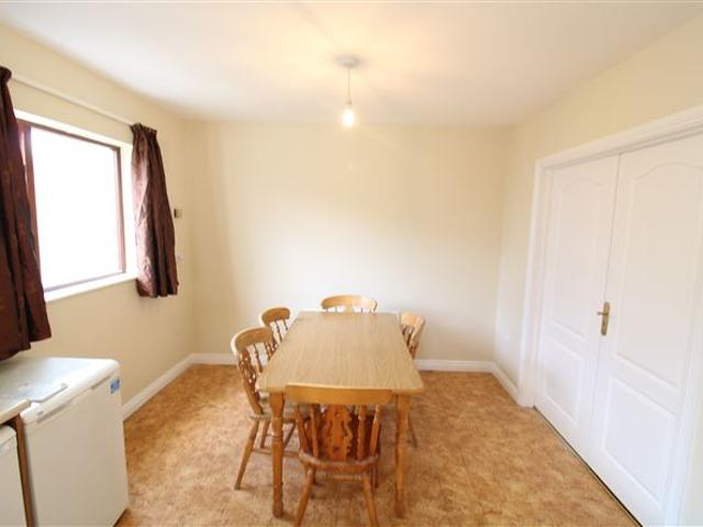 Detached House to rent in Maynooth, County Kildare