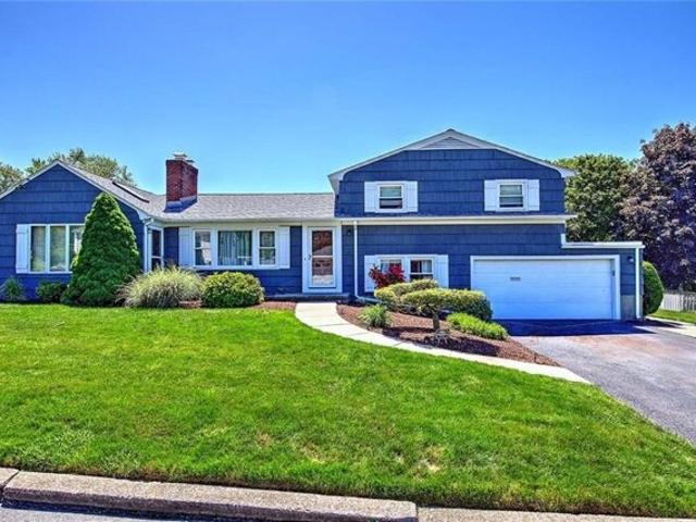 House for sale in Cumberland, Rhode Island