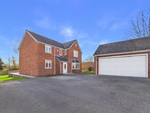 House for sale in Stanley