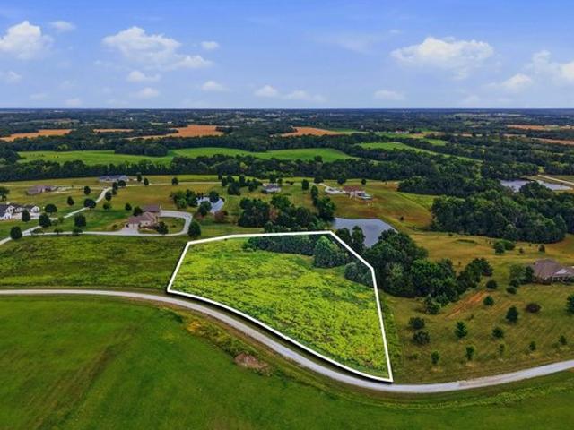 Land for sale in Fayette, Missouri