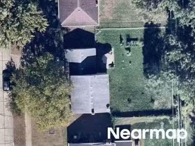 House for sale in Farmington