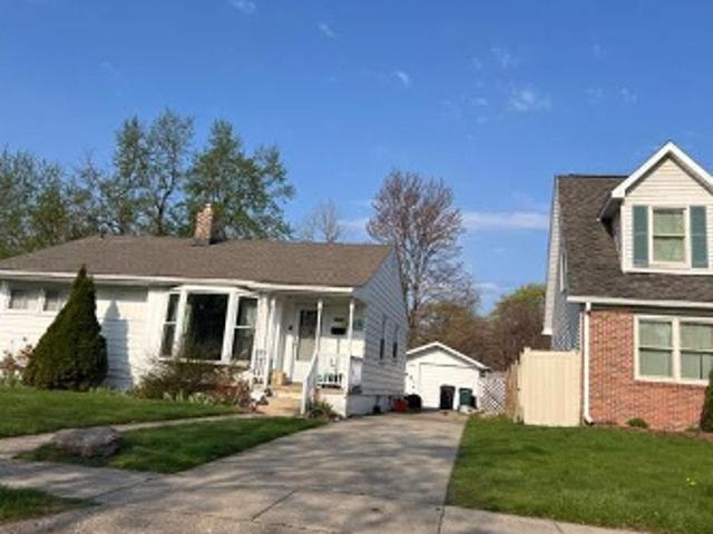 House for sale in Oak Park, Michigan