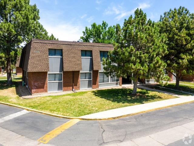 Apartment for rent in Thornton Apartment for rent in Thornton