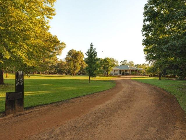 House for sale in Oakford, Western Australia