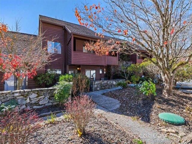 House for sale in Maggie Valley