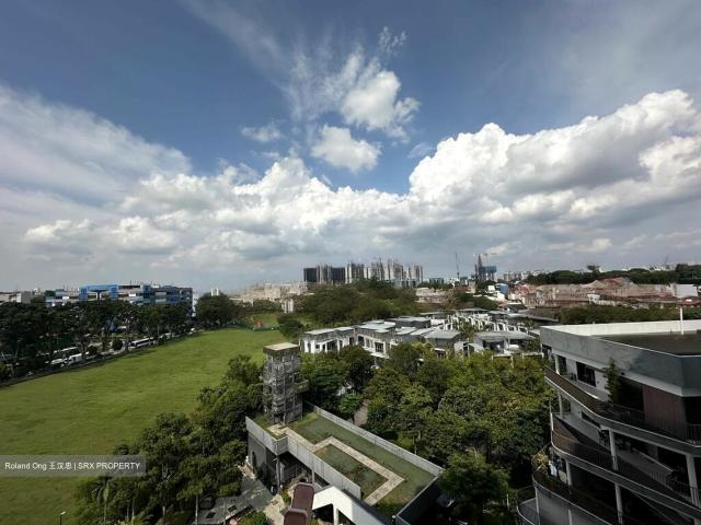 Condominium for rent in Thomson