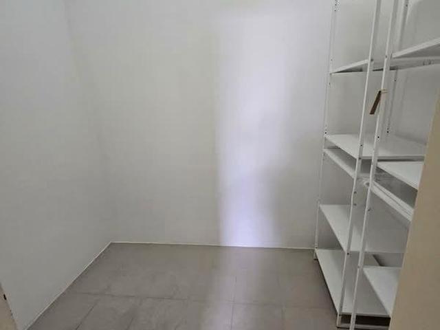 Condominium for rent in Thomson