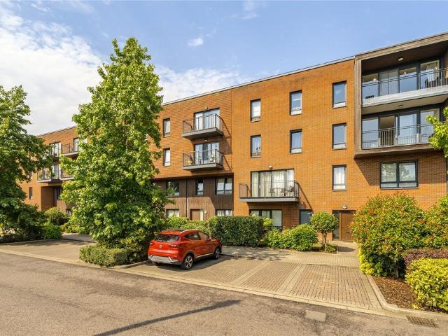 House for rent in Horn Park, Greater London