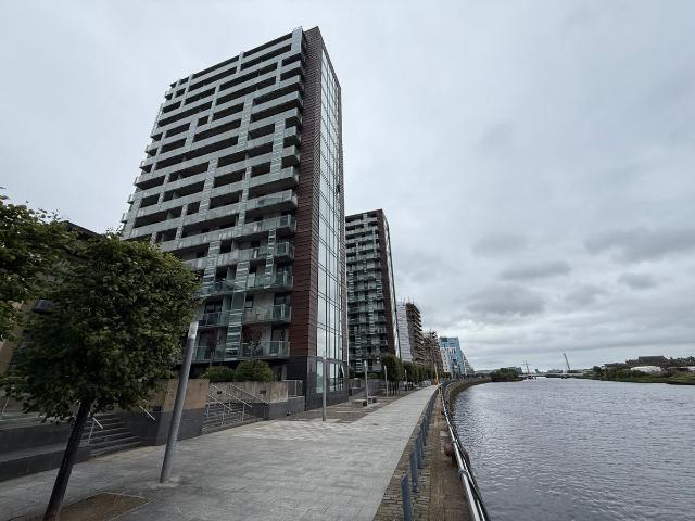 Apartment for rent in Broomhill, Scotland