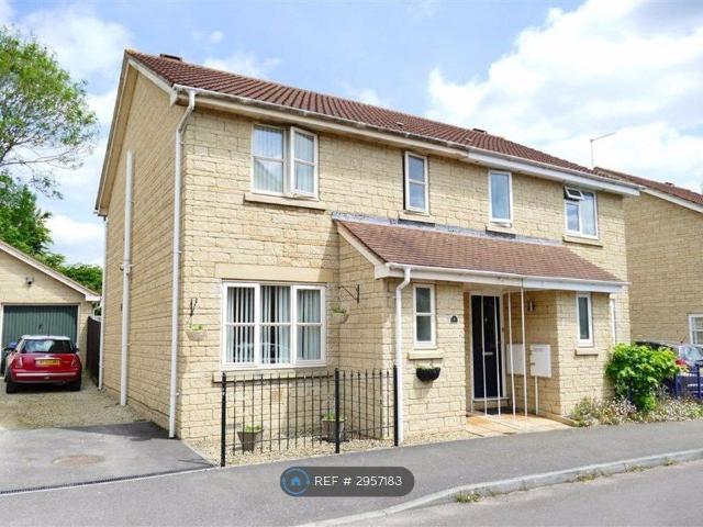 House for rent in Calne
