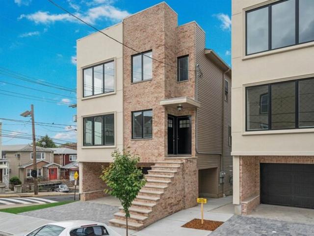House for sale in North Bergen, New Jersey