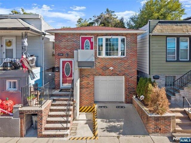 House for sale in North Bergen, New Jersey