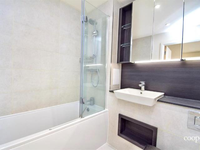 Studio for rent in London Borough of Harrow, Greater London