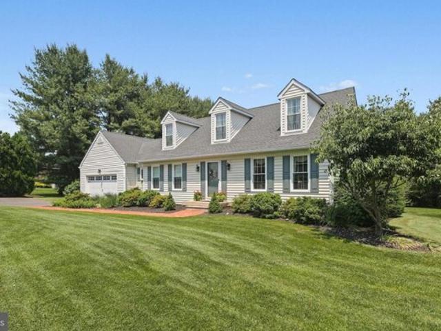 House for sale in White Hall
