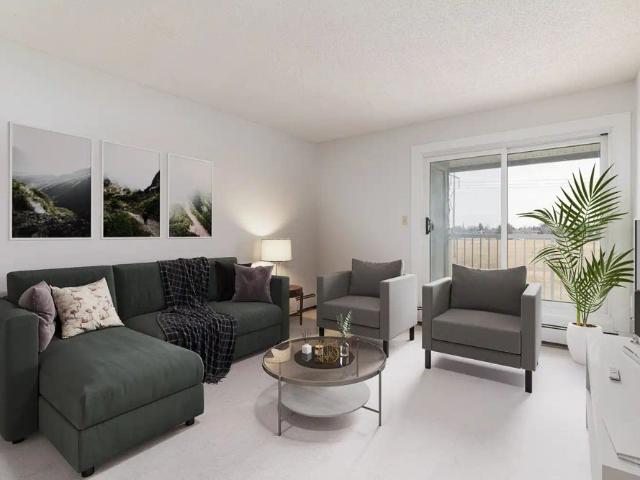 Apartment for rent in Blue Quill, Edmonton