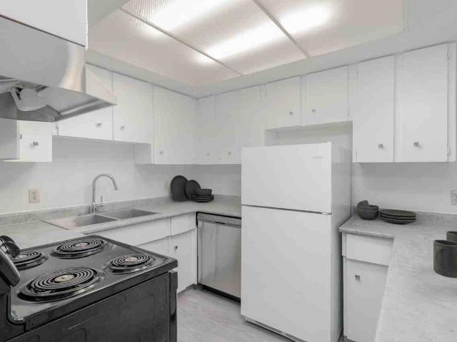 Apartment for rent in Wedgewood, Alberta